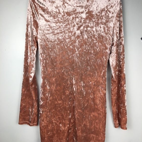 Forever 21. - Picture 3 of 6